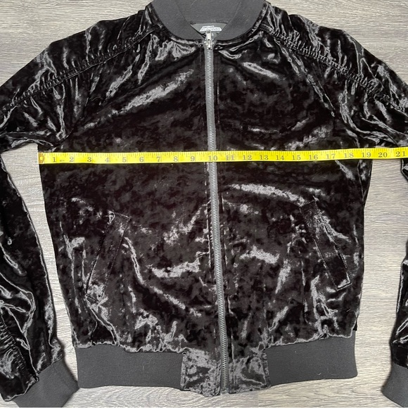 Project Runway By Erin Robertson Velour Woman's Full Zip Ruched Black Jacket S - Picture 2 of 6